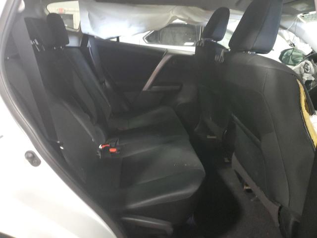 Photo 10 from auction – 2017 TOYOTA RAV4 LE with VIN 2T3BFREV8HW674856