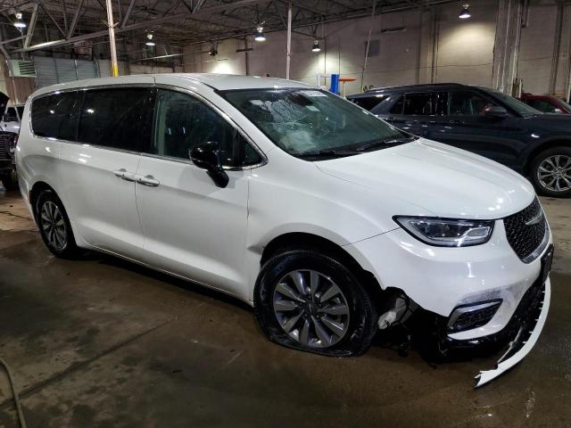 Photo 4 from auction – 2024 CHRYSLER PACIFICA H with VIN 2C4RC1S70RR123704
