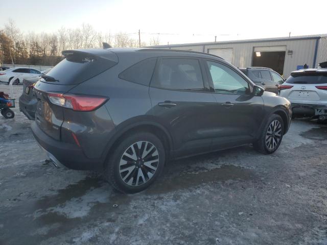 Photo 3 from auction – 2020 FORD ESCAPE SE with VIN 1FMCU9BZ9LUC30582
