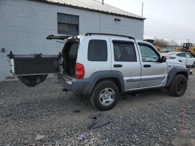 Photo 3 from auction – 2003 JEEP LIBERTY SP with VIN 1J4GL48K03W594572