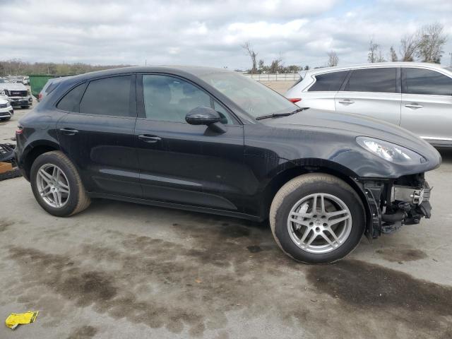 Photo 4 from auction – 2018 PORSCHE MACAN with VIN WP1AA2A53JLB17402