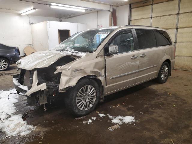 CHRYSLER TOWN & COU 2013 with VIN 2C4RC1CG3DR819612 - Photo from auction