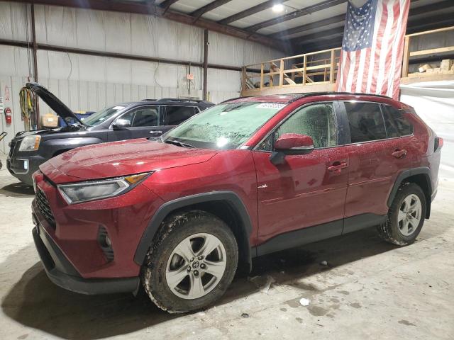 TOYOTA RAV4 XLE 2019 مع رقم تعريف المركبة JTMP1RFV8KD504973 - صورة من المزاد