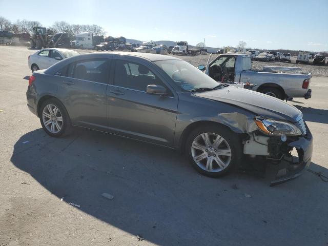 Photo 4 from auction – 2013 CHRYSLER 200 LX with VIN 1C3CCBAB2DN671361
