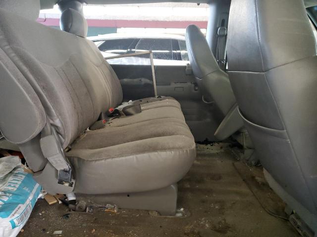 Photo 11 from auction – 2004 CHEVROLET ASTRO with VIN 1GNDM19X44B103760