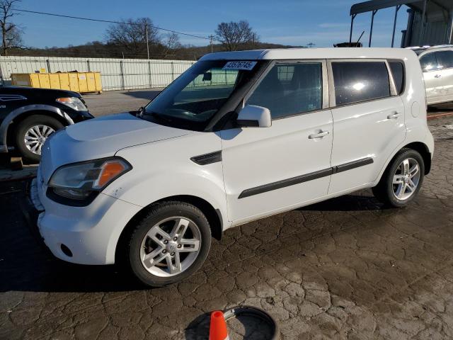 KIA SOUL 2011 with VIN KNDJT2A22B7261874 - Photo from auction