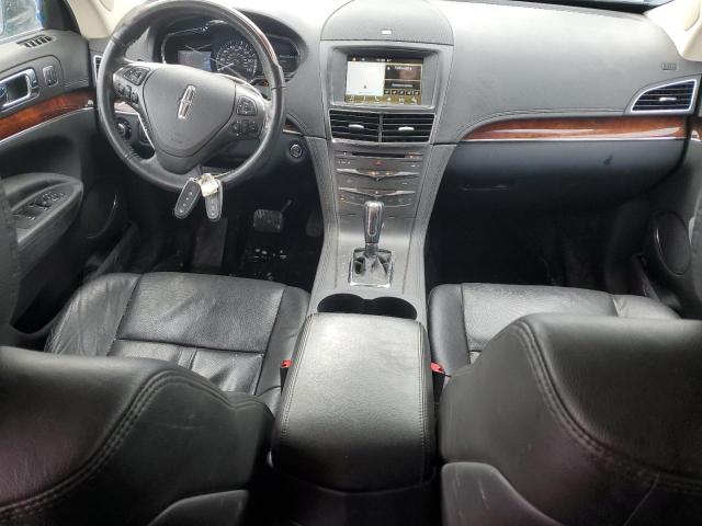 Photo 8 from auction – 2016 LINCOLN MKT with VIN 2LMHJ5AT0GBL01382