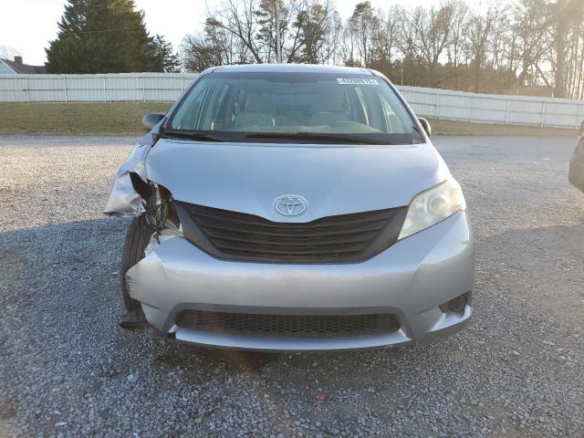 Photo 5 from auction – 2012 TOYOTA SIENNA BAS with VIN 5TDKA3DC9CS010605