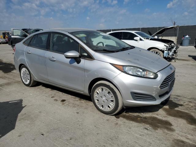 Photo 4 from auction – 2015 FORD FIESTA S with VIN 3FADP4AJ6FM133434