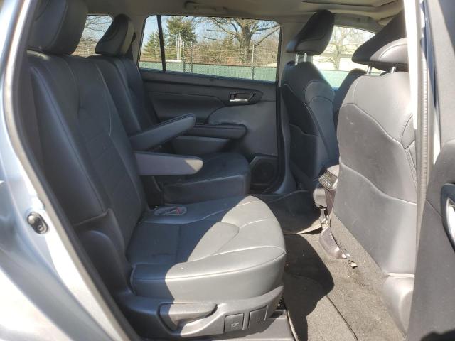 Photo 11 from auction – 2021 TOYOTA HIGHLANDER with VIN 5TDHZRBH0MS142741