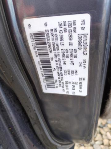 Photo 14 from auction – 2001 CHRYSLER TOWN & COU with VIN 2C8GT64L81R285694