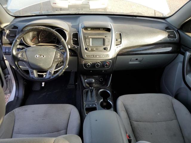 Photo 8 from auction – 2015 KIA SORENTO LX with VIN 5XYKT4A72FG588635