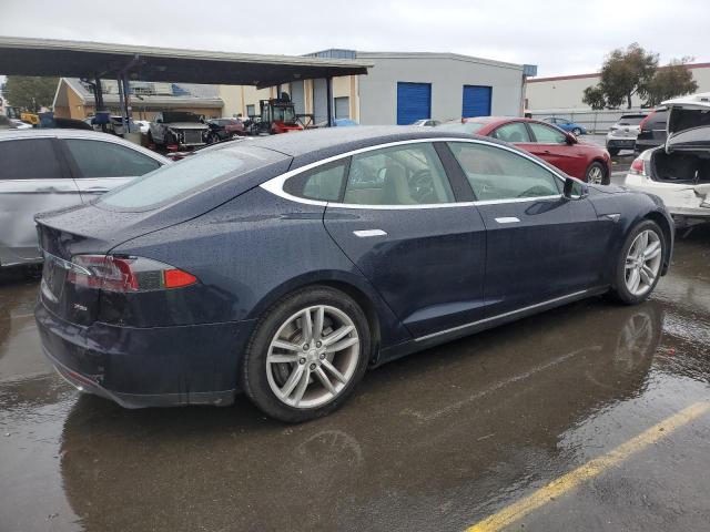 Photo 3 from auction – 2013 TESLA MODEL S with VIN 5YJSA1CP5DFP26142