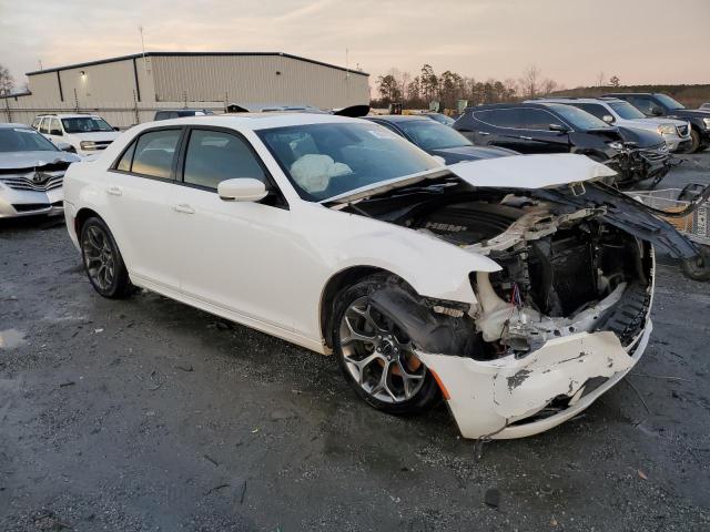 Photo 4 from auction – 2016 CHRYSLER 300 S with VIN 2C3CCABT4GH295776