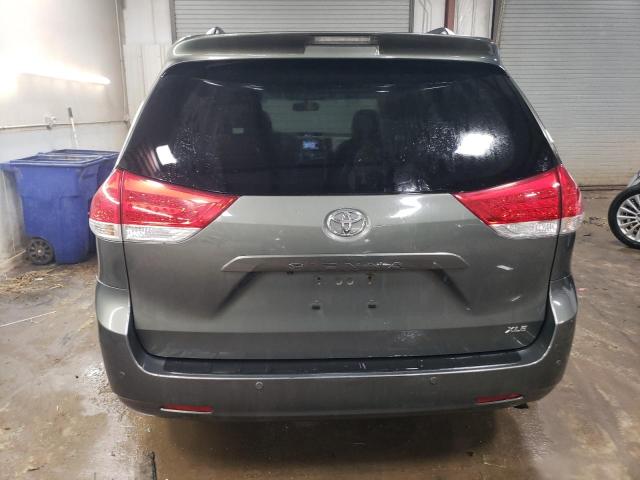 Photo 6 from auction – 2011 TOYOTA SIENNA XLE with VIN 5TDYK3DC7BS097572