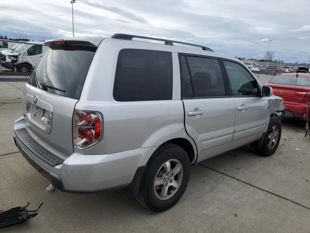 Photo 3 from auction – 2006 HONDA PILOT EX with VIN 5FNYF28796B007585
