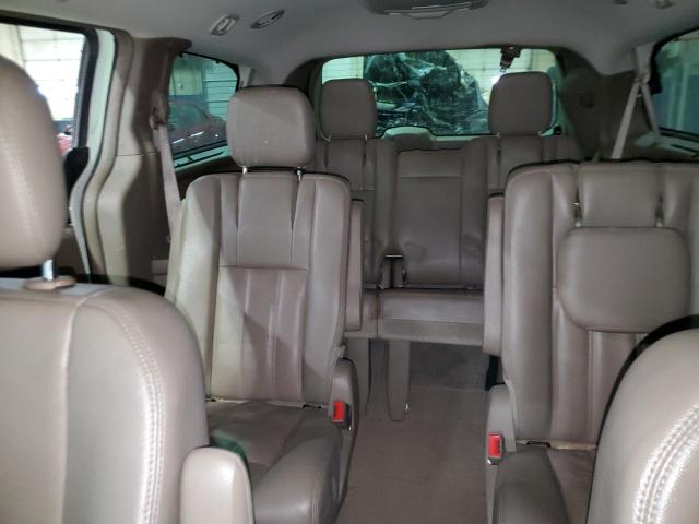 Photo 10 from auction – 2013 CHRYSLER TOWN & COU with VIN 2C4RC1CG7DR711669