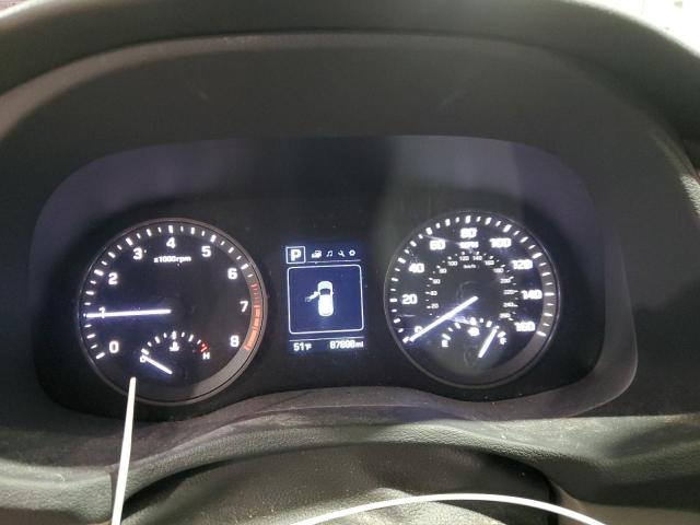 Photo 9 from auction – 2018 HYUNDAI TUCSON SE with VIN KM8J2CA48JU631537