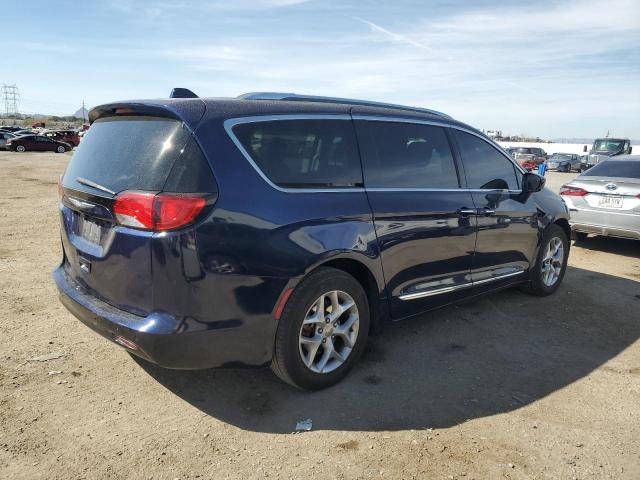 Photo 3 from auction – 2017 CHRYSLER PACIFICA T with VIN 2C4RC1EG3HR652672