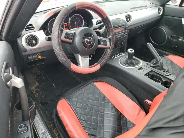 Photo 8 from auction – 2006 MAZDA MX-5 MIATA with VIN JM1NC25F060102283