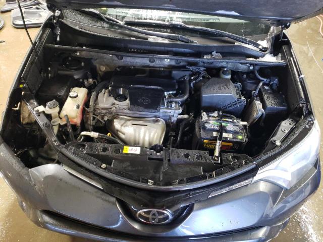 Photo 11 from auction – 2017 TOYOTA RAV4 XLE with VIN JTMRFREV4HD200916