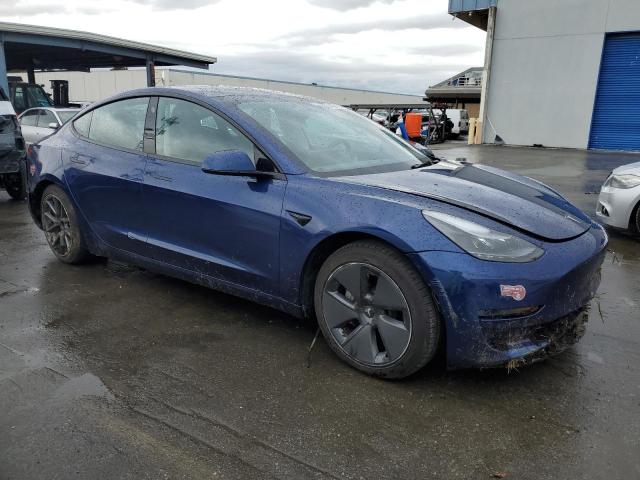 Снимка 4 от търг – 2023 TESLA MODEL 3 с VIN 5YJ3E1EA6PF541569