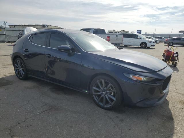 Photo 4 from auction – 2019 MAZDA 3 PREFERRE with VIN JM1BPAMM0K1139338