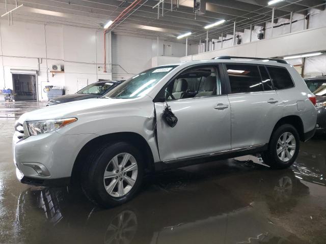 TOYOTA HIGHLANDER 2013 with VIN 5TDBK3EH2DS243301 - Photo from auction