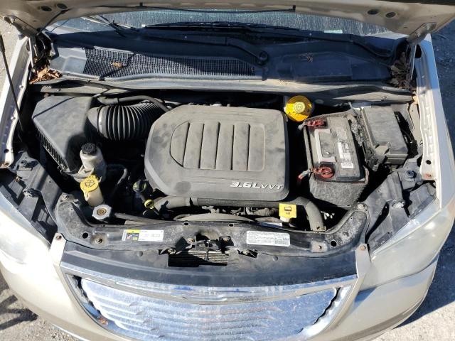 Photo 12 from auction – 2014 CHRYSLER TOWN & COU with VIN 2C4RC1BG7ER158850
