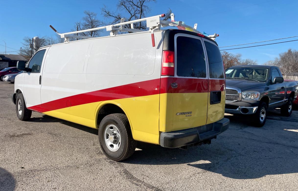 Photo 3 from auction – 2014 CHEVROLET EXPRESS G2 with VIN 1GCWGGCG1E1133388