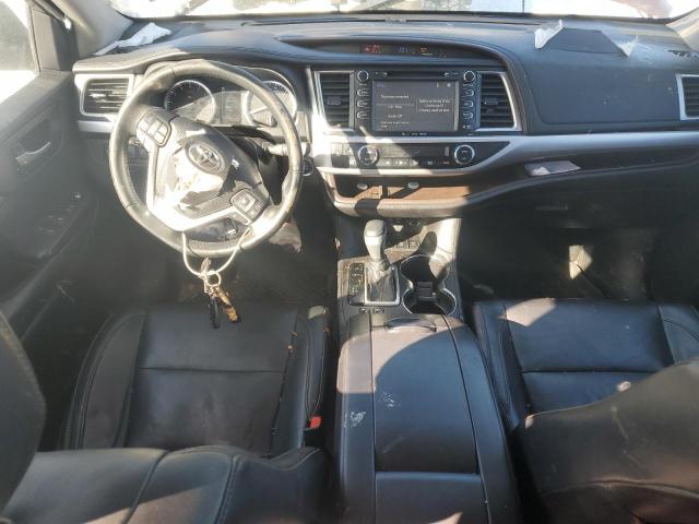 Foto 8 de la subasta – 2017 TOYOTA HIGHLANDER con VIN 5TDJZRFH8HS473312