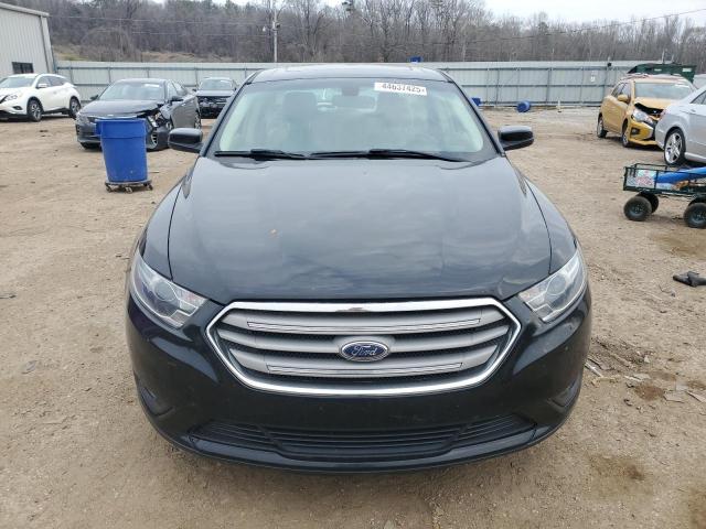 Photo 5 from auction – 2016 FORD TAURUS SEL with VIN 1FAHP2E82GG155861