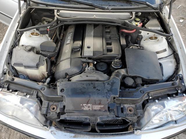 Photo 11 from auction – 2003 BMW 330 XI with VIN WBAEW53483PG21420