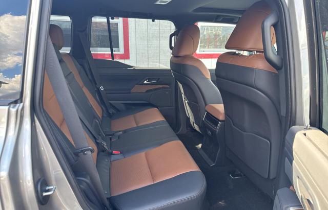 Photo 6 from auction – 2024 LEXUS GX 550 LUX with VIN JTJVBCDX7R5010045