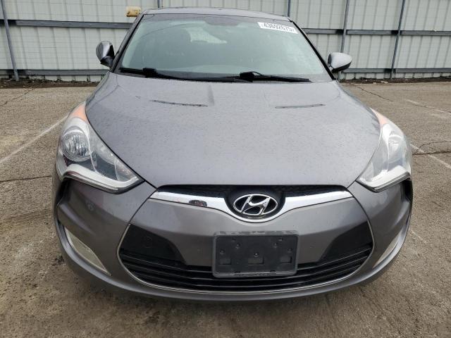 Foto 5 de la subasta – 2015 HYUNDAI VELOSTER con VIN KMHTC6AD2FU235151