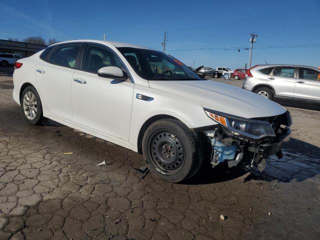 Photo 4 from auction – 2017 KIA OPTIMA LX with VIN 5XXGT4L32HG170910