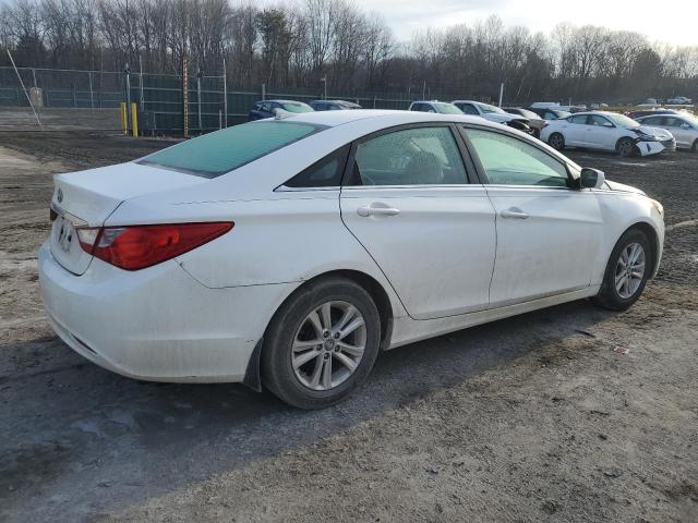 Photo 3 from auction – 2012 HYUNDAI SONATA GLS with VIN 5NPEB4AC8CH496396