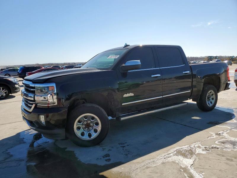 CHEVROLET SILVERADO 2018 with VIN 3GCPCTEJ9JG293399 - Photo from auction