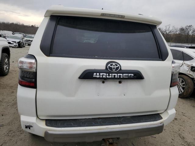 Photo 6 from auction – 2015 TOYOTA 4RUNNER SR with VIN JTEBU5JR5F5209961