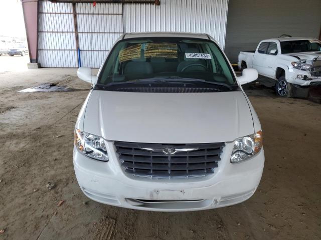Photo 5 from auction – 2006 CHRYSLER TOWN & COU with VIN 1A4GP45RX6B658148
