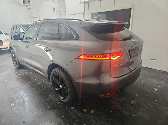 Photo 3 from auction – 2018 JAGUAR F-PACE PRE with VIN SADCJ2FN4JA243867