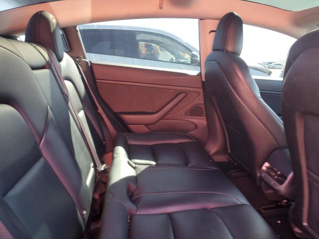 Photo 10 from auction – 2018 TESLA MODEL 3 with VIN 5YJ3E1EA4JF035536