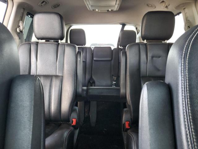 Photo 10 from auction – 2016 CHRYSLER TOWN & COU with VIN 2C4RC1CG5GR207643