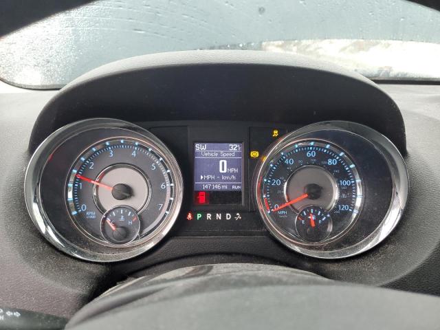 Photo 9 from auction – 2013 CHRYSLER TOWN & COU with VIN 2C4RC1CGXDR645313