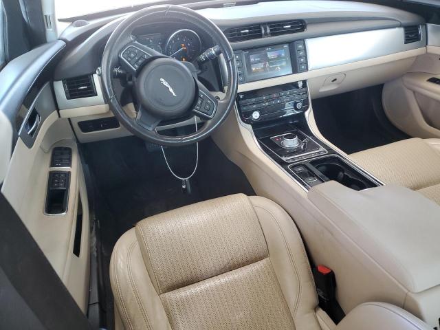 Photo 8 from auction – 2016 JAGUAR XF PRESTIG with VIN SAJBE4BV9GCY02678