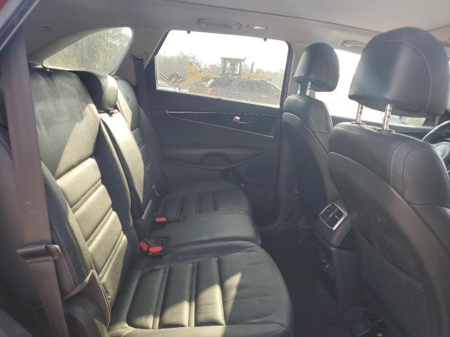 Photo 11 from auction – 2017 KIA SORENTO EX with VIN 5XYPH4A17HG215841