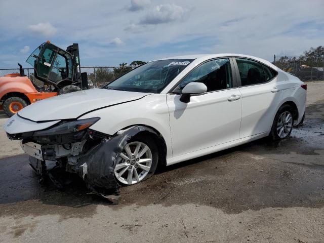 Photo 1 from auction – 2025 TOYOTA CAMRY XSE with VIN 4T1DAACK4SU017165