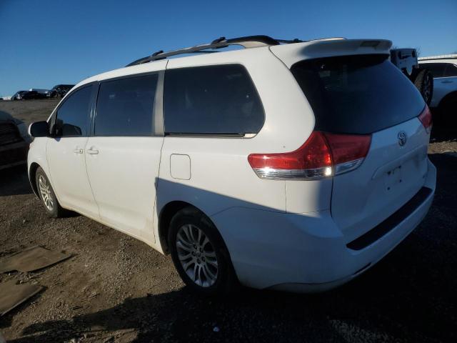 Photo 2 from auction – 2011 TOYOTA SIENNA XLE with VIN 5TDYK3DC4BS064187