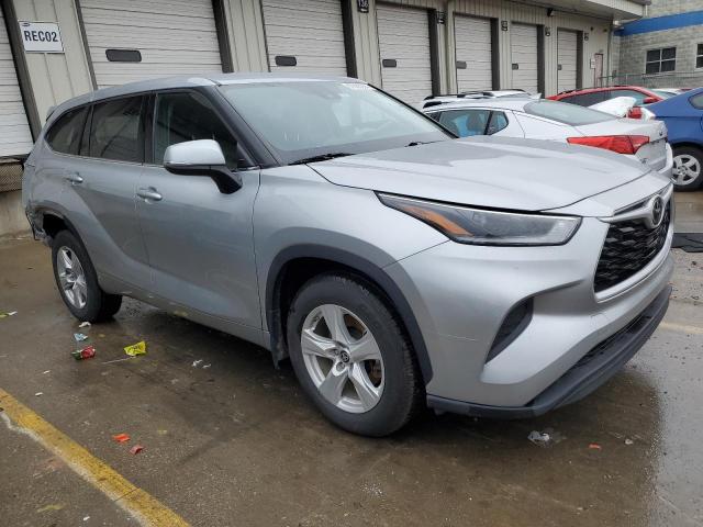Photo 4 from auction – 2021 TOYOTA HIGHLANDER with VIN 5TDCZRAH2MS534888