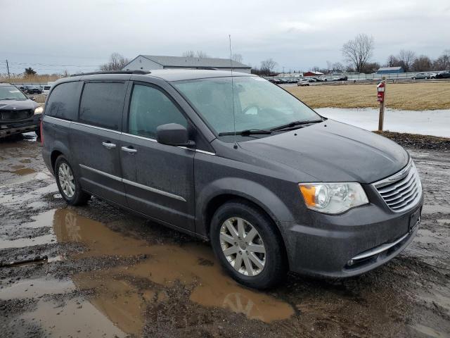 Photo 4 from auction – 2015 CHRYSLER TOWN & COU with VIN 2C4RC1BG3FR657310